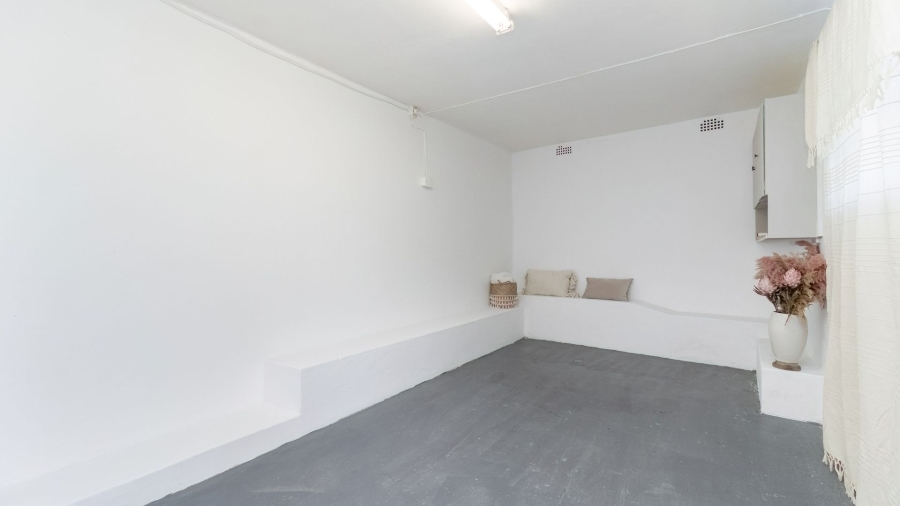 4 Bedroom Property for Sale in Pearly Beach Western Cape